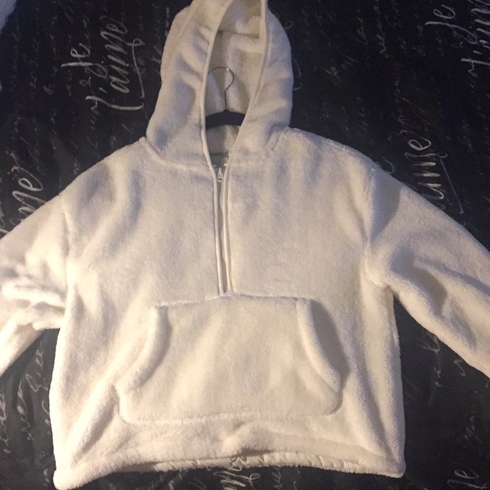 NWOT Forever 21 Fur Quarter Zip Jacket
